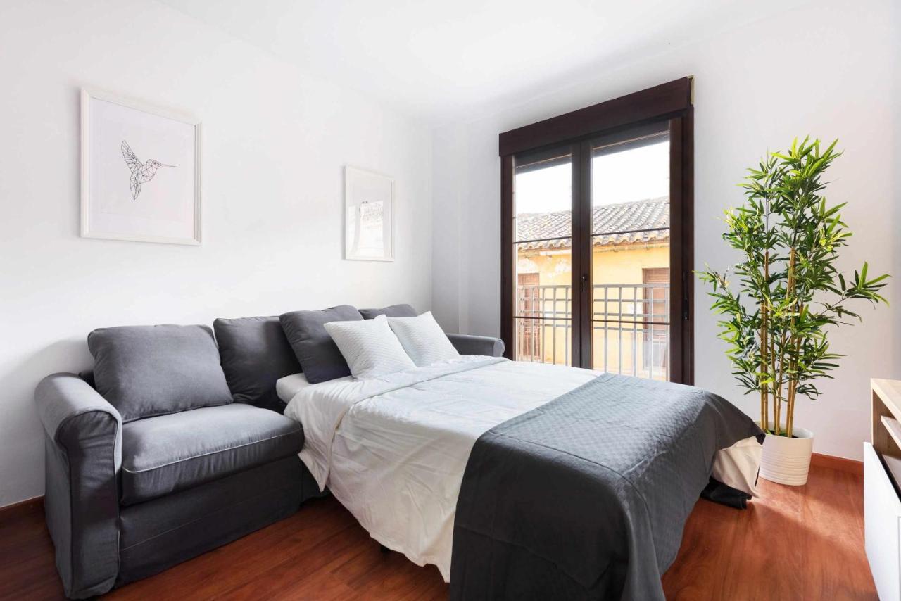 Pineapple Rosaleda 13 Appartement Málaga Buitenkant foto
